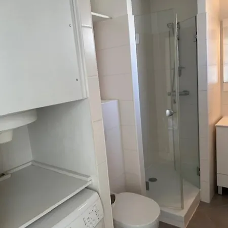 1 Bedroom Next To The And Port Vauban * 앙티브